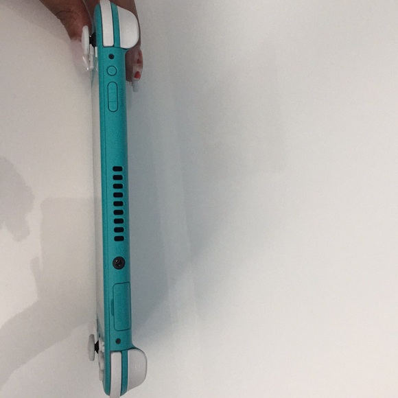 Nintendo switch lite - Picture 2 of 3